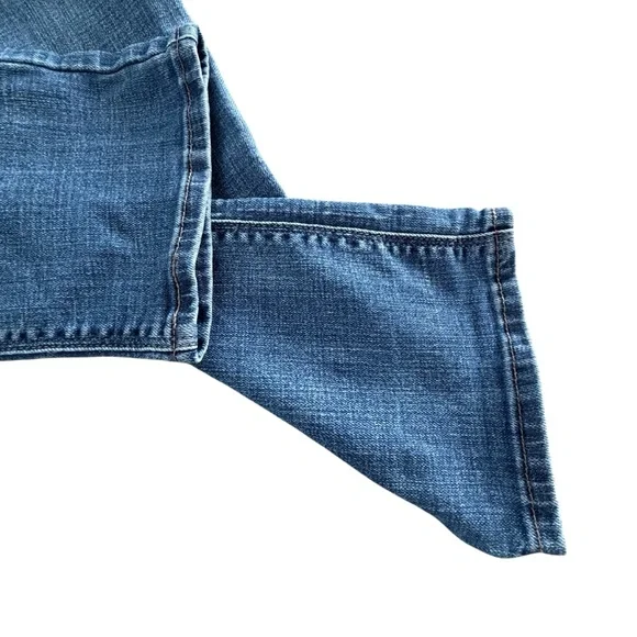 Levi's 525 Perfect Waist Straight Leg Jeans - Picture 12 of 14